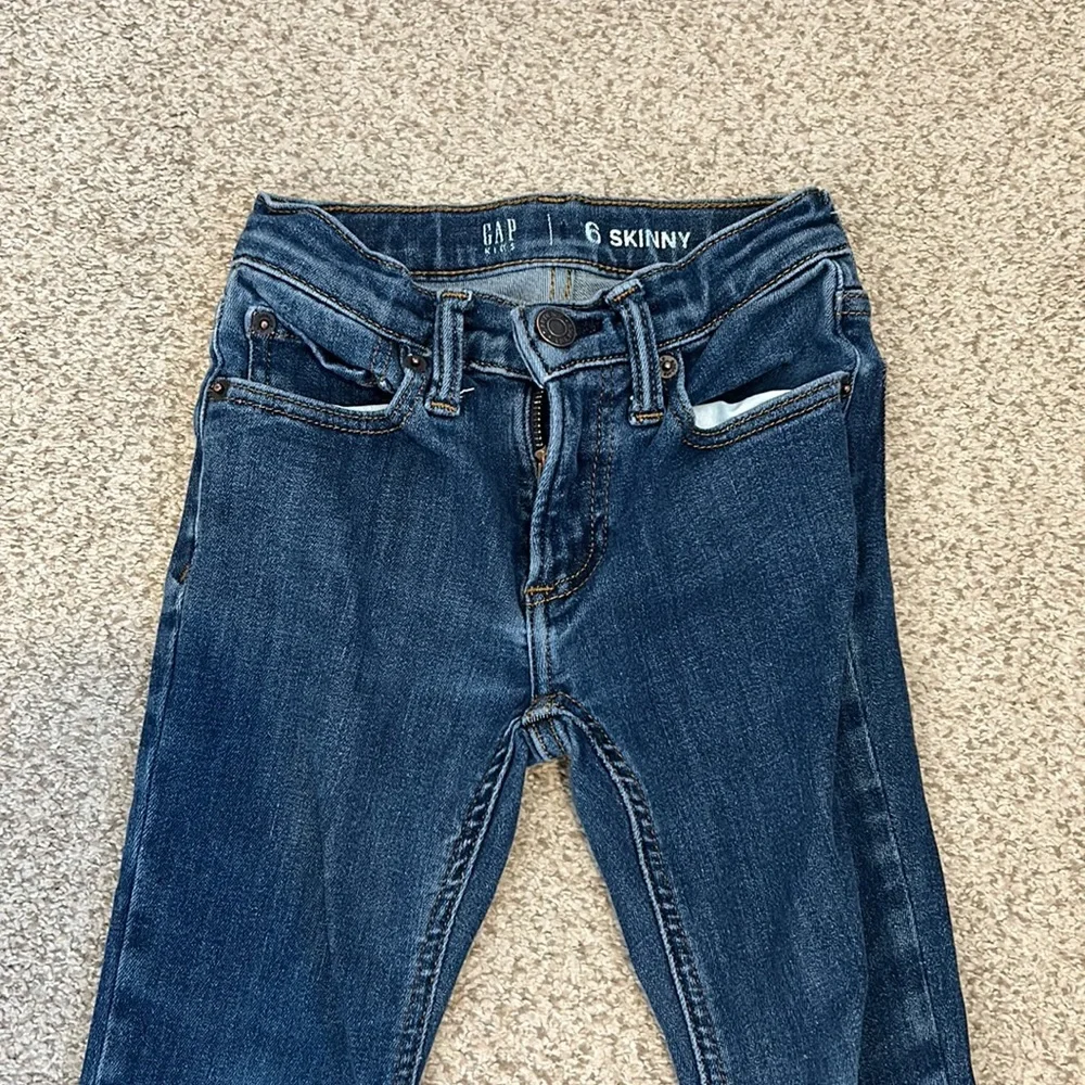 GAP Kids Skinny Jeans, 6.